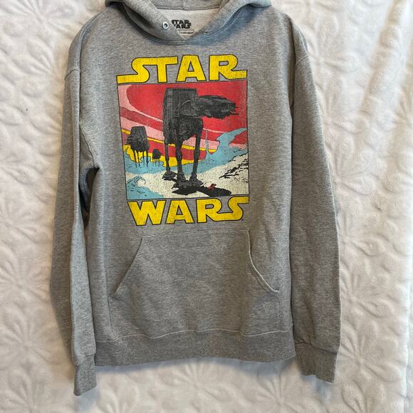 Star Wars gray hoodie size med graphic sweater preowned excelllent no drawstring - Picture 2 of 6